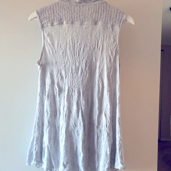 Sno Skins tunic top - Picture 2 of 4